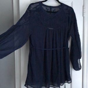 Jessica Simpson maternity blouse